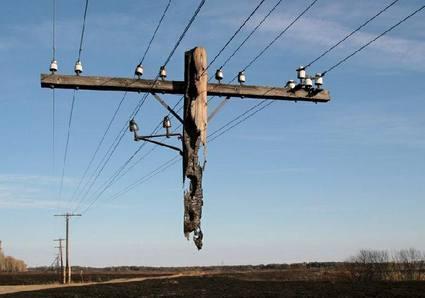 08_8-Pali_telefonici_941-705_resize